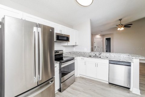 Villa ou maison à louer à Valrico, Floride: 3 chambres, 121.98 m2 № 2407035 - photo 8