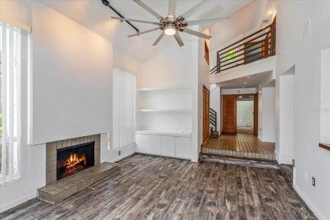 Townhouse in Maitland, Florida 3 bedrooms, 144.46 sq.m. № 1408277 - photo 5