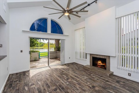 Townhouse in Maitland, Florida 3 bedrooms, 144.46 sq.m. № 1408277 - photo 4
