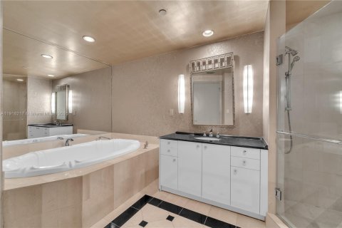 Купить кондоминиум в Майами-Бич, Флорида 1 спальня, 107.77м2, № 1973026 - фото 16