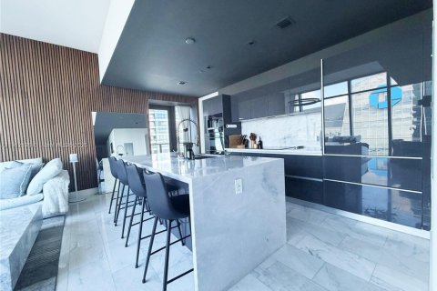 Copropriété à vendre à Miami, Floride: 2 chambres, 104.7 m2 № 1966814 - photo 17