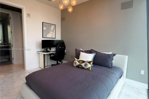 Copropriété à vendre à Miami, Floride: 2 chambres, 104.7 m2 № 1966814 - photo 12