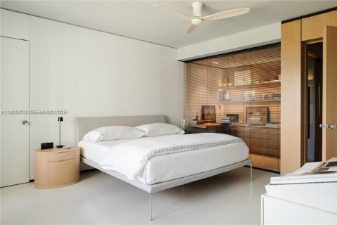 Condominio en venta en Miami Beach, Florida, 1 dormitorio, 100.8 m2 № 2077158 - foto 3