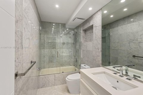 Купить кондоминиум в Ки-Бискейн, Флорида 3 спальни, 165.55м2, № 2003371 - фото 19