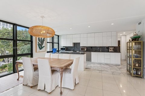 Купить кондоминиум в Ки-Бискейн, Флорида 3 спальни, 165.55м2, № 2003371 - фото 4