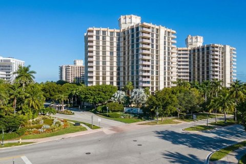 Купить кондоминиум в Ки-Бискейн, Флорида 3 спальни, 165.55м2, № 2003371 - фото 23