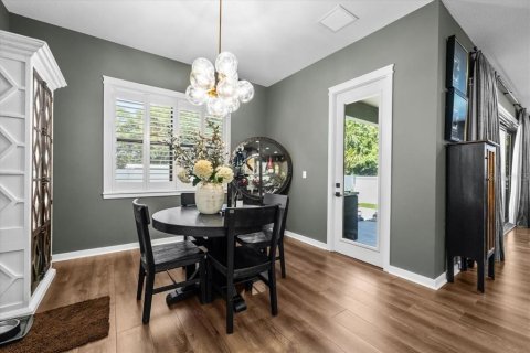 Villa ou maison à vendre à Tampa, Floride: 4 chambres, 265.14 m2 № 2094705 - photo 11