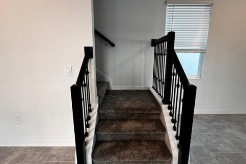 Villa ou maison à vendre à Apopka, Floride: 4 chambres, 187.94 m2 № 2284466 - photo 12