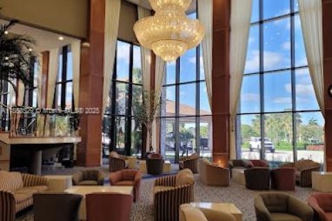 Condo in Pembroke Pines, Florida, 1 bedroom  № 1958548 - photo 18