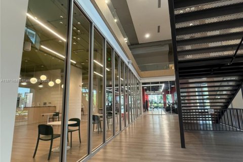 Condominio en venta en Doral, Florida, 1 dormitorio, 91.88 m2 № 1895975 - foto 6