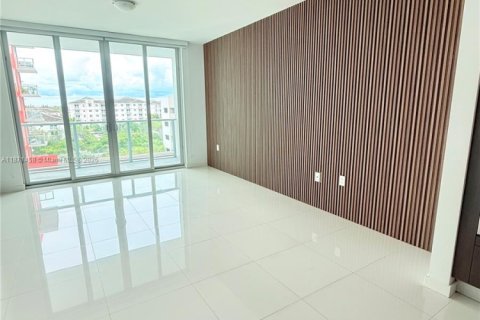 Condominio en venta en Doral, Florida, 1 dormitorio, 91.88 m2 № 1895975 - foto 10