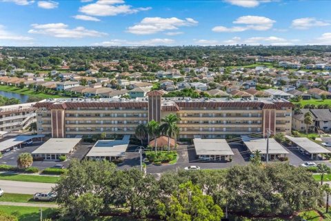 Condo in Deerfield Beach, Florida, 1 bedroom № 1972766 - photo 19