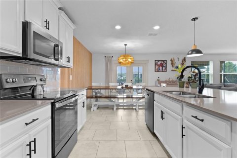 Villa ou maison à vendre à Mount Dora, Floride: 5 chambres, 316.98 m2 № 1877430 - photo 8