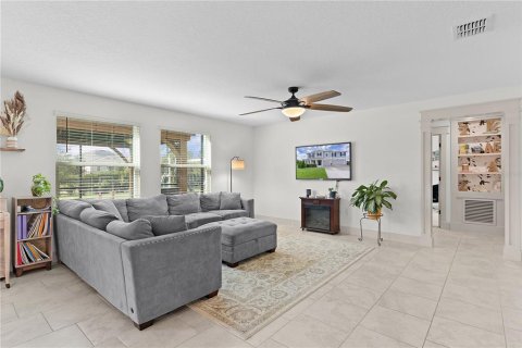 Villa ou maison à vendre à Mount Dora, Floride: 5 chambres, 316.98 m2 № 1877430 - photo 10