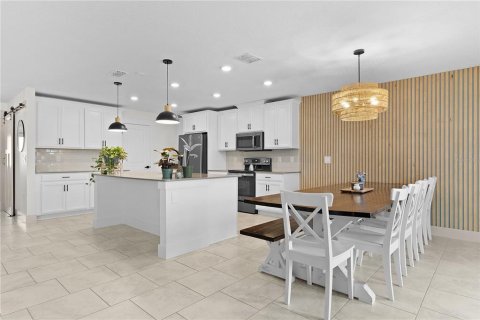 Villa ou maison à vendre à Mount Dora, Floride: 5 chambres, 316.98 m2 № 1877430 - photo 7