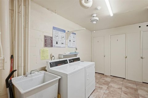 Copropriété à louer à Saint Petersburg, Floride: 2 chambres, 103.59 m2 № 2404976 - photo 24