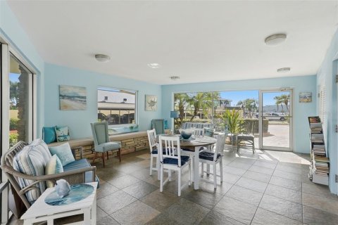 Copropriété à louer à Saint Petersburg, Floride: 2 chambres, 103.59 m2 № 2404976 - photo 27