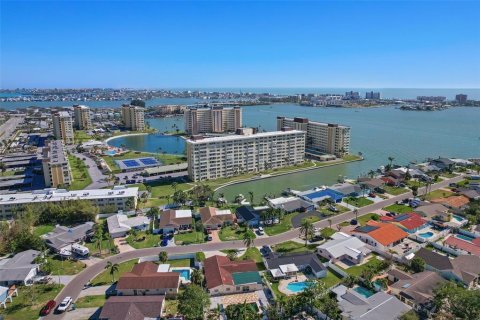 Copropriété à louer à Saint Petersburg, Floride: 2 chambres, 103.59 m2 № 2404976 - photo 30