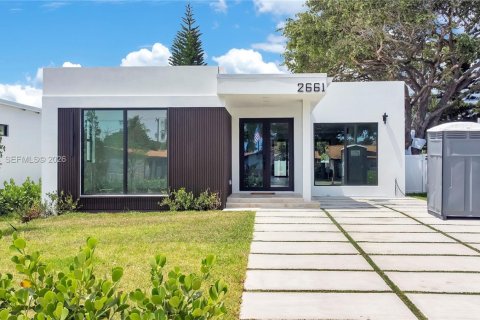 Casa en Hollywood, Florida 4 dormitorios, 198.9 m2 № 2087859
