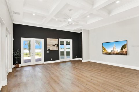 House in Windermere, Florida 6 bedrooms, 397.81 sq.m. № 2258770 - photo 13