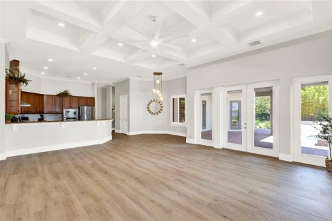 House in Windermere, Florida 6 bedrooms, 397.81 sq.m. № 2258770 - photo 11