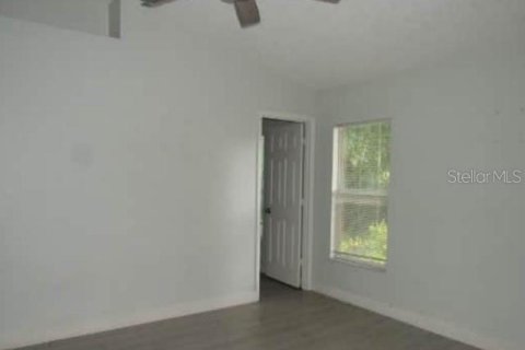 Villa ou maison à vendre à Deltona, Floride: 4 chambres, 177.81 m2 № 2403164 - photo 7