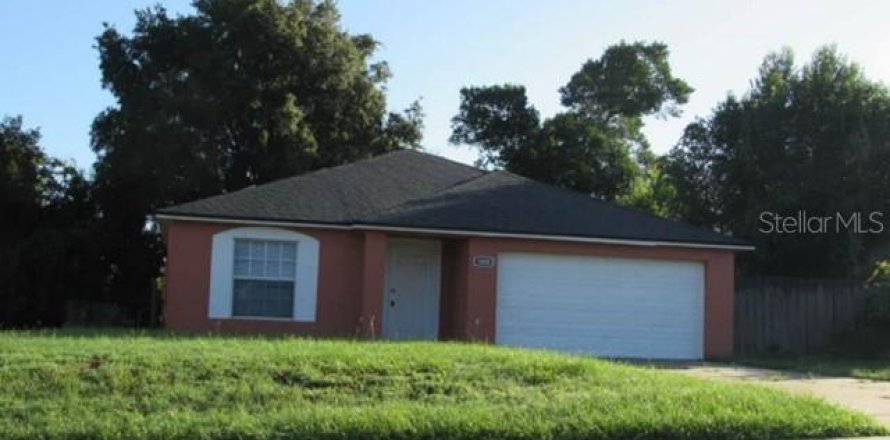 Villa ou maison à Deltona, Floride 4 chambres, 177.81 m2 № 2403164