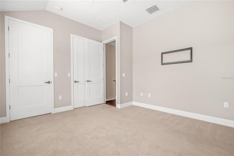 Купить таунхаус в Уинтер-Гарден, Флорида 3 комнаты, 272.95м2, № 1858164 - фото 22
