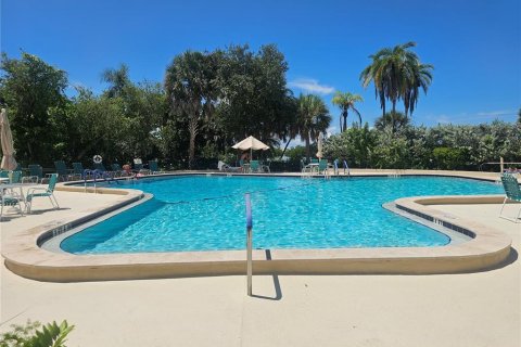Condo in Sarasota, Florida, 2 bedrooms  № 2321267 - photo 28
