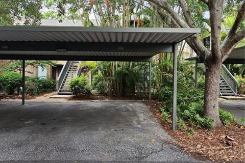 Condo in Sarasota, Florida, 2 bedrooms  № 2321267 - photo 23