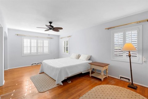 House in DeLand, Florida 3 bedrooms, 260.41 sq.m. № 1746991 - photo 17