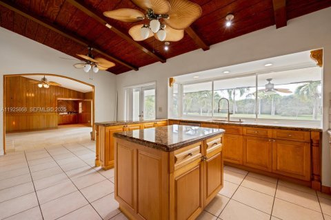 Casa en alquiler en Palmetto Bay, Florida, 4 dormitorios, 285.67 m2 № 1984426 - foto 15