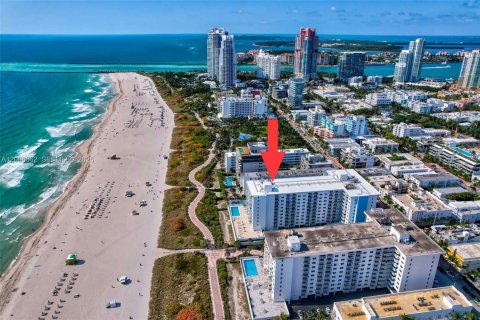 Copropriété à louer à Miami Beach, Floride: 1 chambre, 61.22 m2 № 2170882 - photo 21