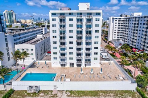 Copropriété à louer à Miami Beach, Floride: 1 chambre, 61.22 m2 № 2170882 - photo 20