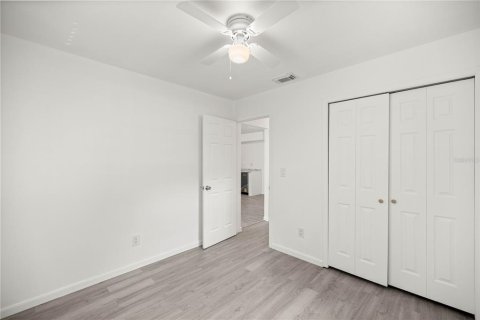 Commercial property in Crystal River, Florida 4 bedrooms, 91.6 sq.m. № 1919444 - photo 12