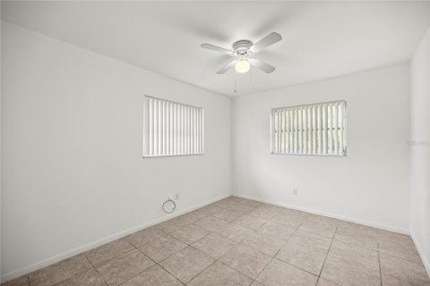 Commercial property in Crystal River, Florida 4 bedrooms, 91.6 sq.m. № 1919444 - photo 26