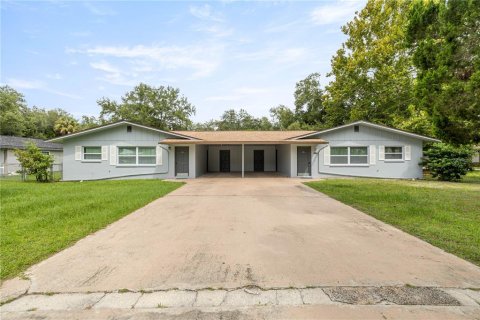 Commercial property in Crystal River, Florida 4 bedrooms, 91.6 sq.m. № 1919444 - photo 1