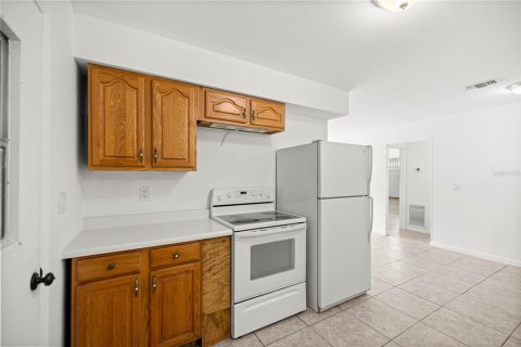 Commercial property in Crystal River, Florida 4 bedrooms, 91.6 sq.m. № 1919444 - photo 19
