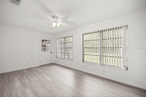 Commercial property in Crystal River, Florida 4 bedrooms, 91.6 sq.m. № 1919444 - photo 16