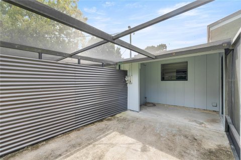 Commercial property in Crystal River, Florida 4 bedrooms, 91.6 sq.m. № 1919444 - photo 18