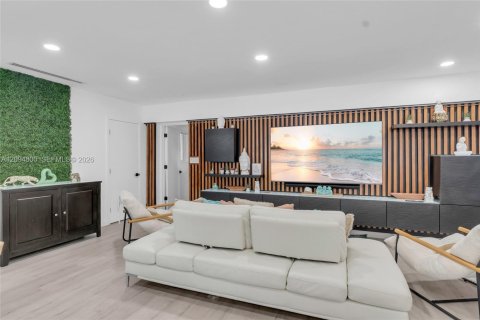 Casa en venta en Miami, Florida, 3 dormitorios, 149.11 m2 № 2382711 - foto 7