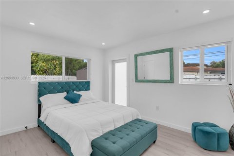 Casa en venta en Miami, Florida, 3 dormitorios, 149.11 m2 № 2382711 - foto 30