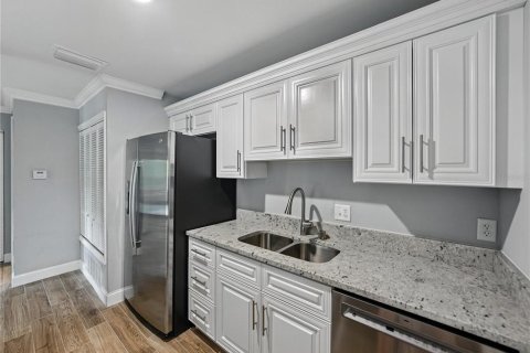 Condominio en venta en Tampa, Florida, 1 dormitorio, 74.51 m2 № 1795116 - foto 14