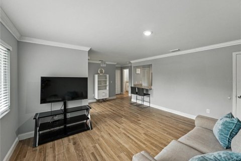 Condominio en venta en Tampa, Florida, 1 dormitorio, 74.51 m2 № 1795116 - foto 8
