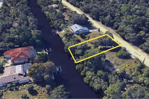 Terreno en venta en Port Charlotte, Florida № 1892860 - foto 3