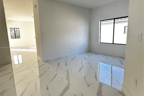 Villa ou maison à vendre à Homestead, Floride: 4 chambres № 1969774 - photo 7