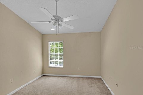 Touwnhouse à vendre à Bradenton, Floride: 3 chambres, 148.27 m2 № 2114699 - photo 15