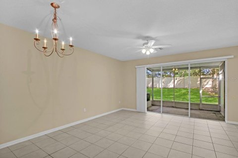 Touwnhouse à vendre à Bradenton, Floride: 3 chambres, 148.27 m2 № 2114699 - photo 6