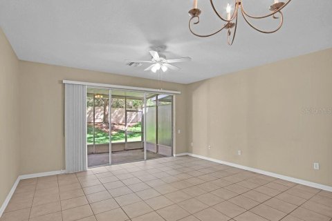 Touwnhouse à vendre à Bradenton, Floride: 3 chambres, 148.27 m2 № 2114699 - photo 7