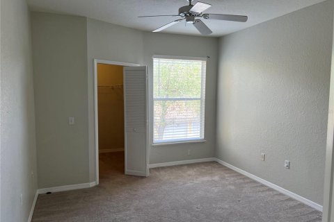 Condominio en alquiler en Maitland, Florida, 2 dormitorios, 103.21 m2 № 1909097 - foto 3
